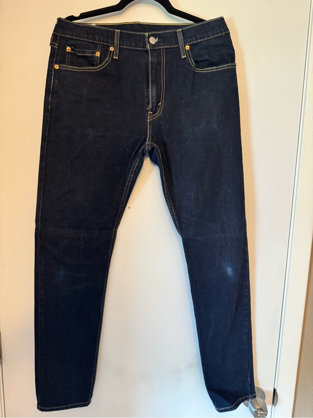 Levi’s men’s 512 Slim Fit Jeans 33x32